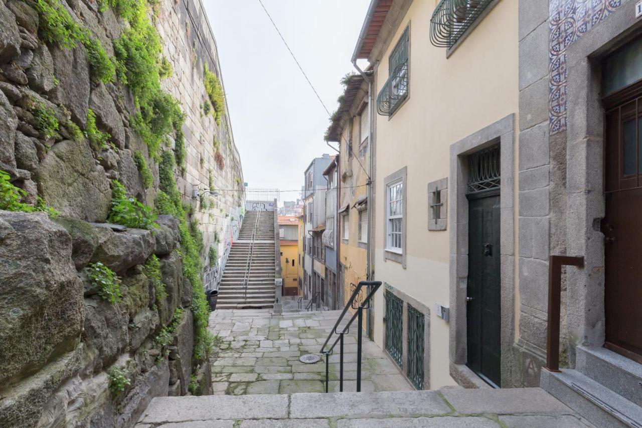 B28 Apartments ポルト エクステリア 写真